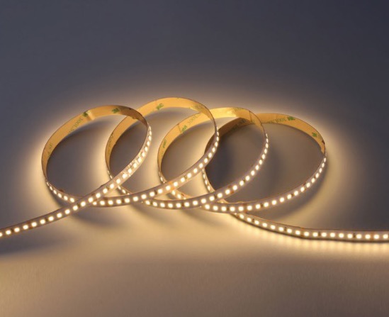LED luči in palice